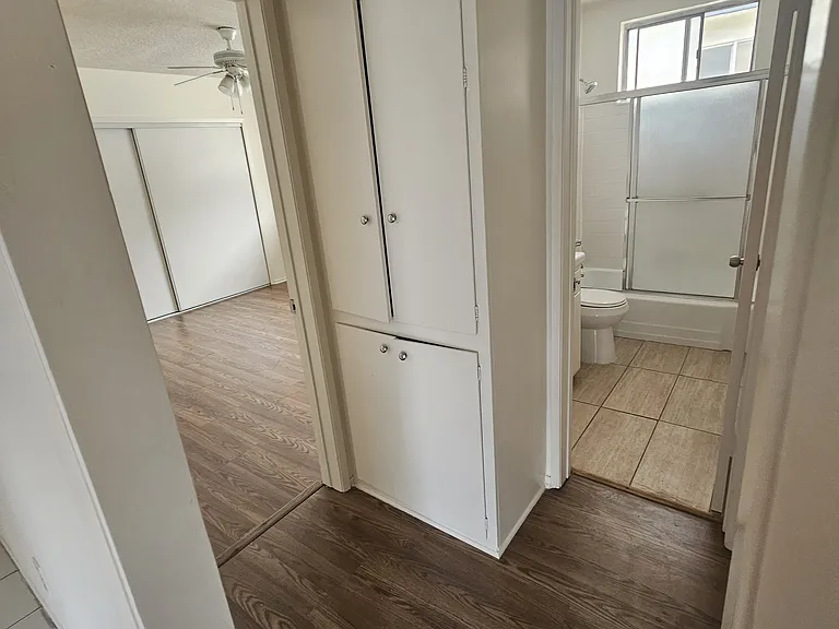 743 N Sycamore Ave #5 — Photo 4
