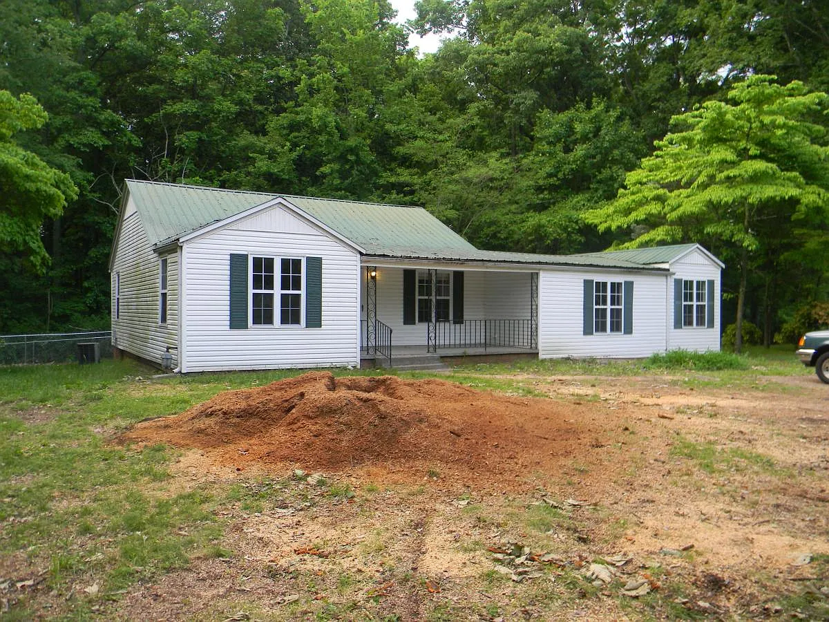 3 bed, 1656 sqft, $1,495 — Photo 1