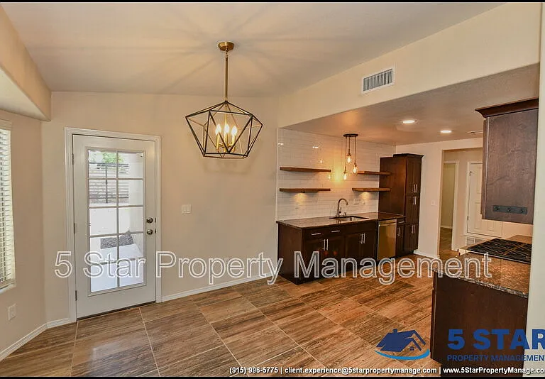 12060 Mesquite Thorn Dr — Photo 11