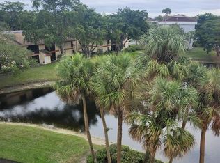 3050 NW 42nd Ave #504, Pompano Beach, FL 33066