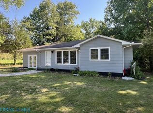 176 Urbanna Rd, Saluda, VA 23149
