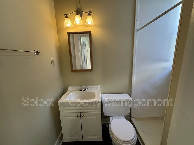 3201 Dinnen Ave — Photo 14