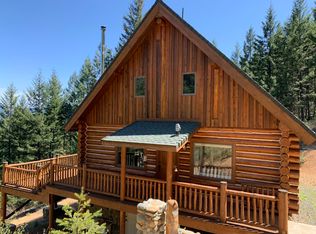 490 Bear Paw Trl, Trinity Center, CA 96091