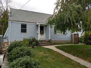 350 Milford Point Rd, Milford, CT 06460