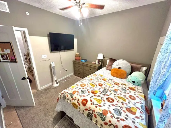 (undisclosed Address), Hampton, VA 23666
