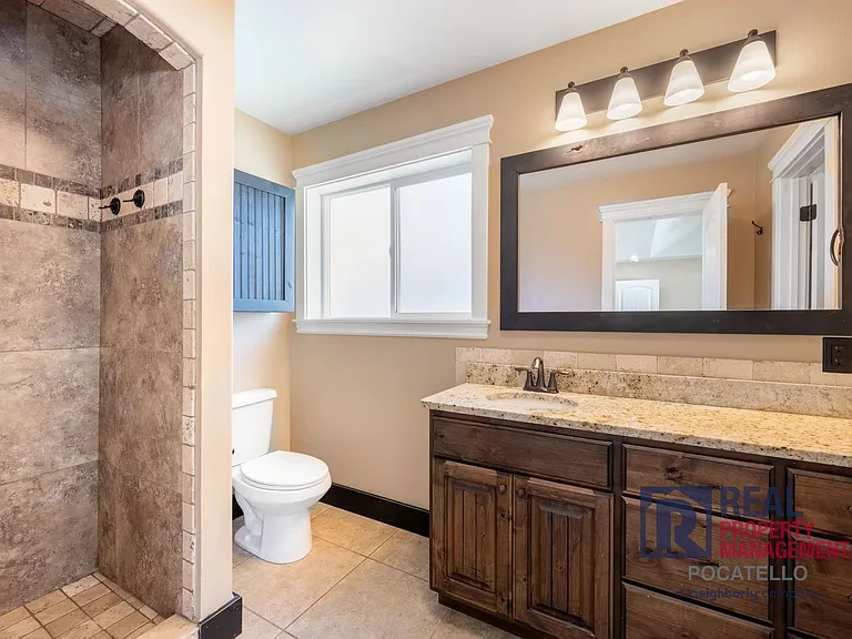 5215 Kymball Dr — Photo 21
