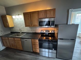 222 8th St S APT 2, La Crosse, WI 54601