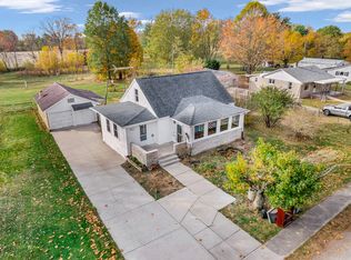 8123 Walnut St, Coatesville, IN 46121