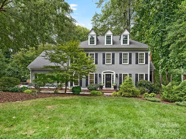 10301 Balmoral Cir, Charlotte, NC 28210