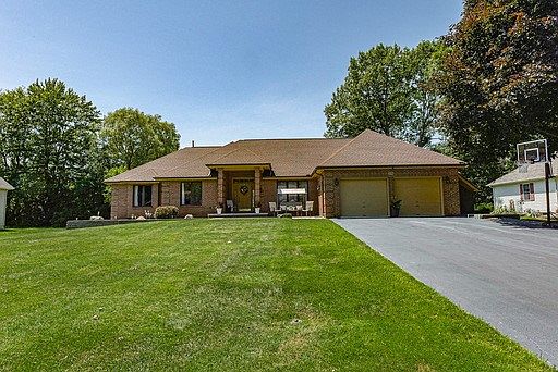1st image of 574 Melwood Dr