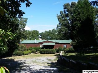 320 County Road 421, Centre, AL 35960