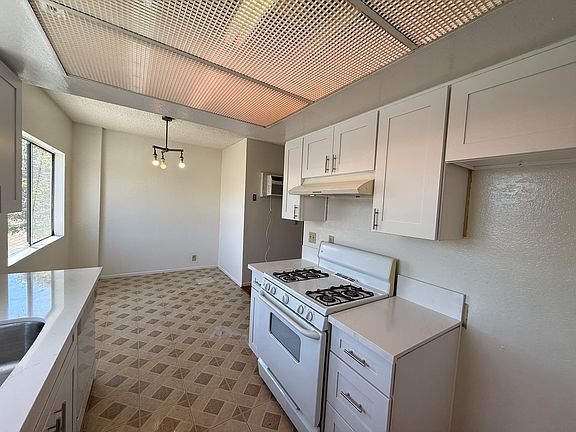 2nd image of 114 S Marguerita Ave #3