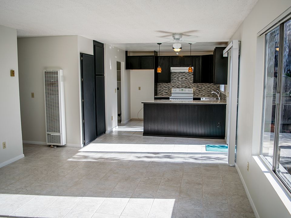 1st image of 7464 Armstrong Pl