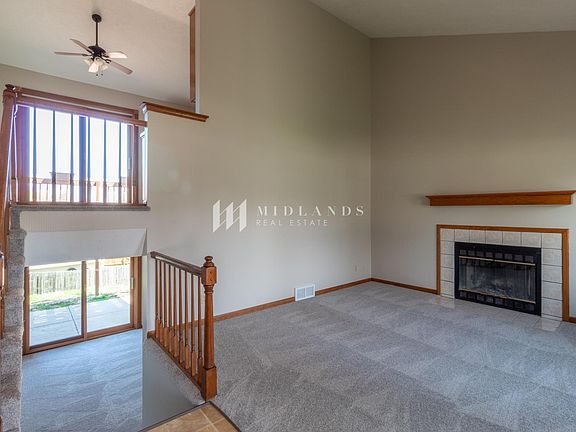 2nd image of 13303 S 32nd Cir