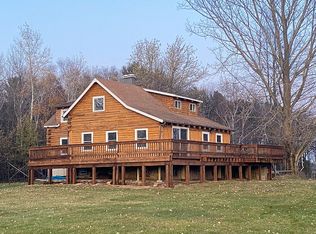 998 S Shiloh Rd, Algoma, WI 54201