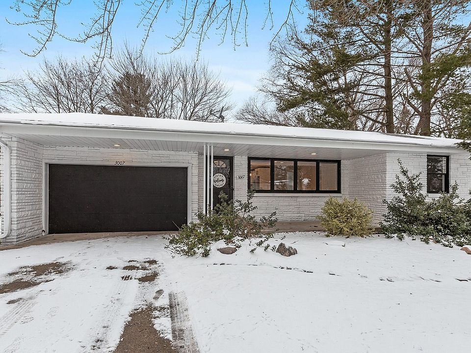 1st image of 3007 Maple St