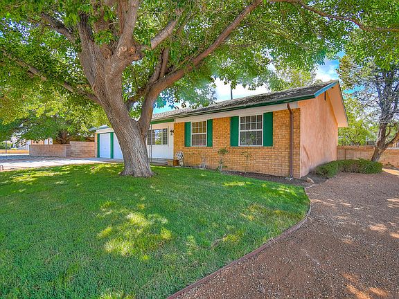 2nd image of 10337 Malaguena Ln NE