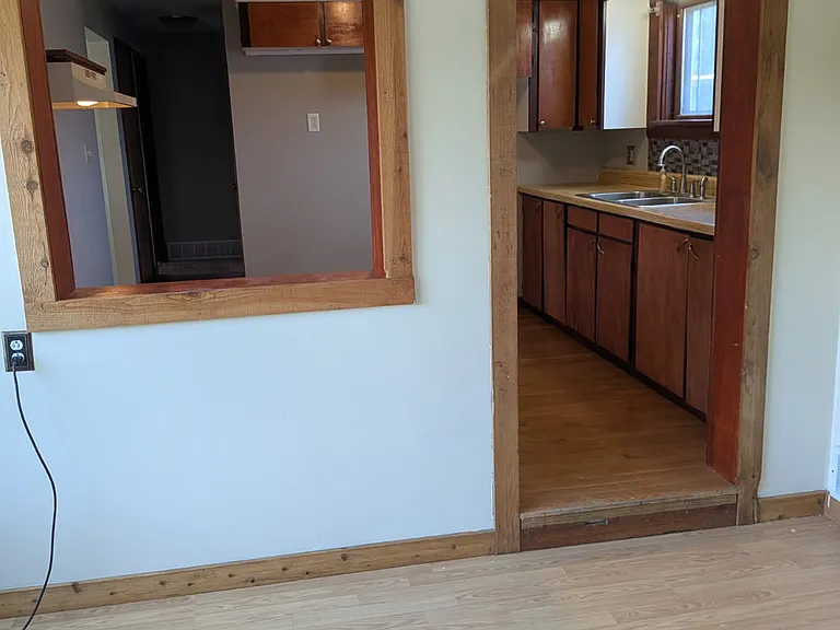Sandy Lake Rd — Photo 15