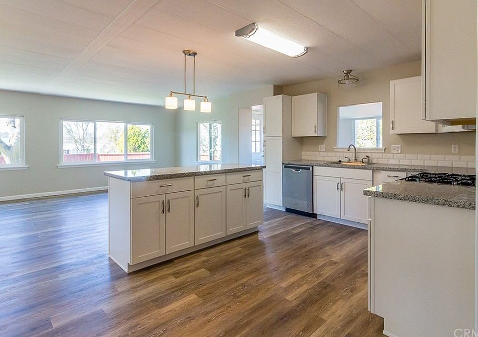 1st image of 10494 Cuesta Ct