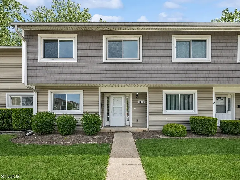 1130 Sandpiper Ct #1130 — Photo 1