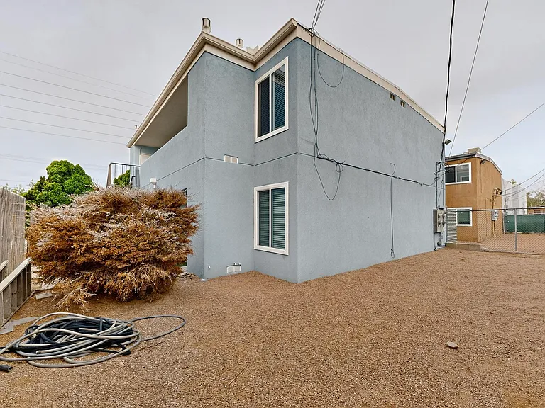 1812 Buena Vista Dr SE #4 — Photo 33