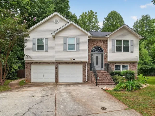 2475 Meredith Walk, Ellenwood, GA 30294