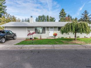 900 Poplar St, Sweet Home, OR 97386