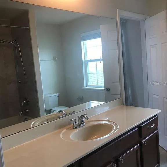 2504 Amati Dr — Photo 24