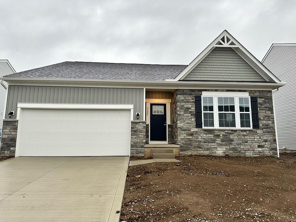 2nd image of 5329 Karst Cir