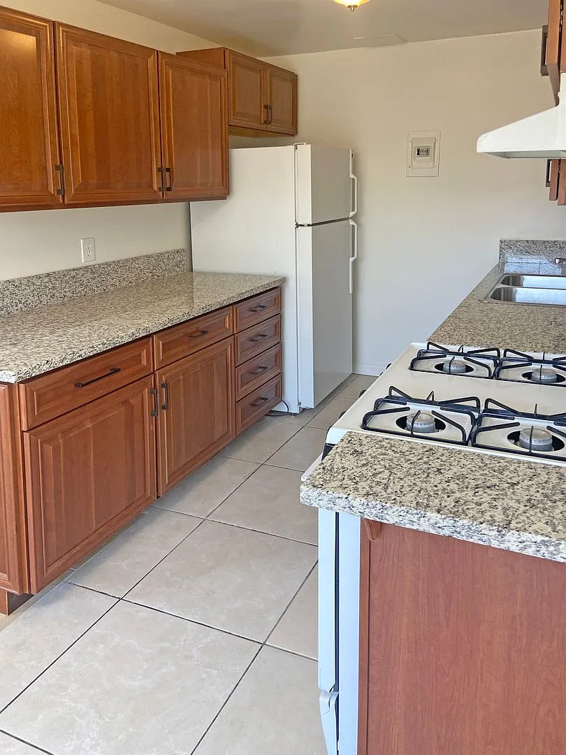 10511 Lexington Street — Photo 4
