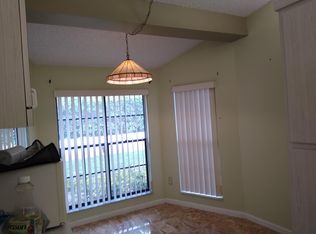 7651 Forest Trl #7651, Pt Richey, FL 34668