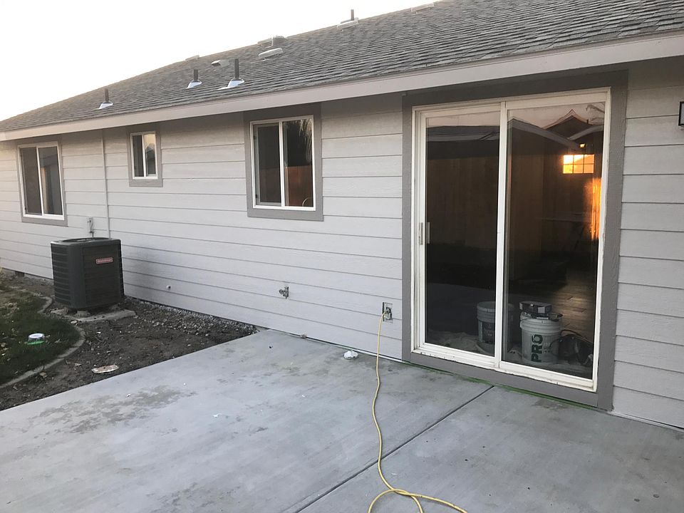 1st image of 3002 Rose St