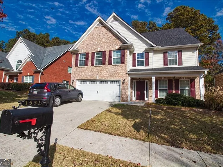 1531 Park Knoll Trl — Photo 3