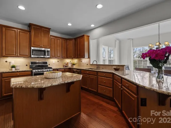 6004 Clover Hill Rd, Indian Trail, NC 28079