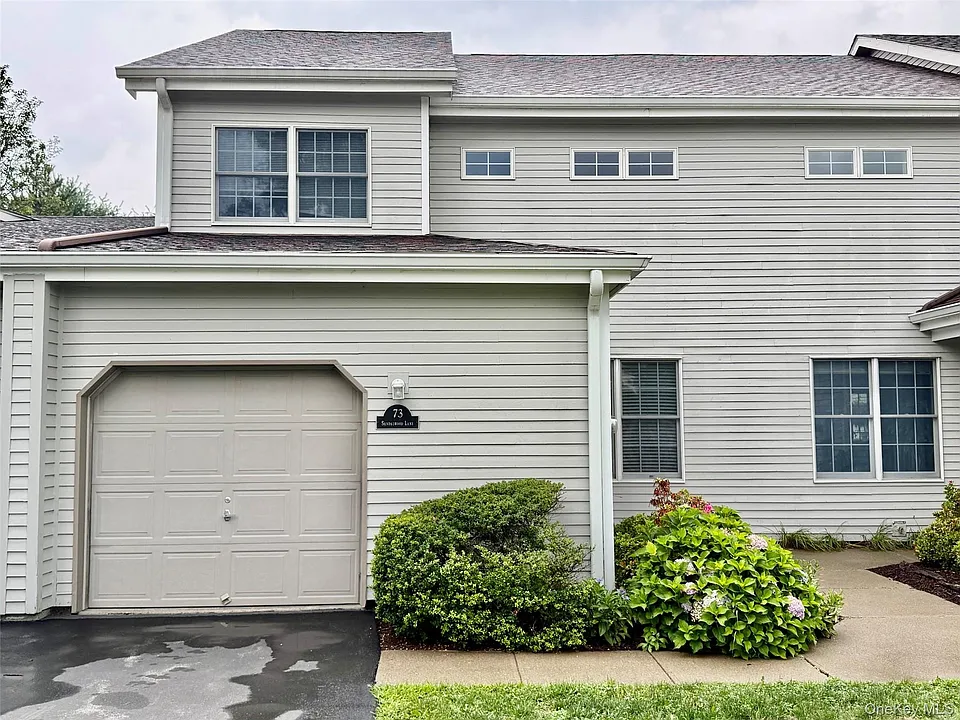 73 Sandalwood Ln