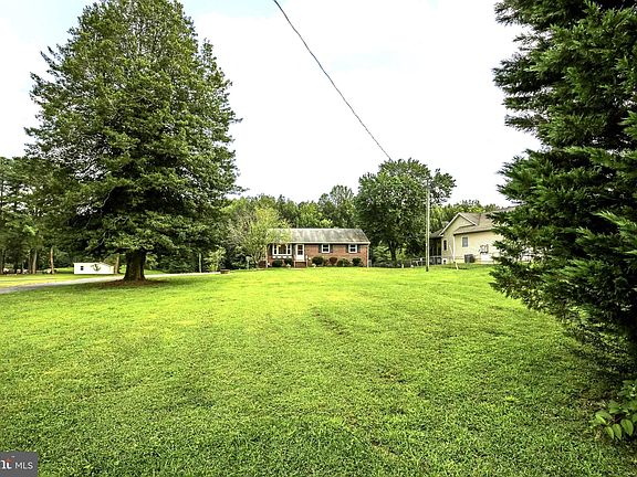 2nd image of 10939 Catharpin Rd