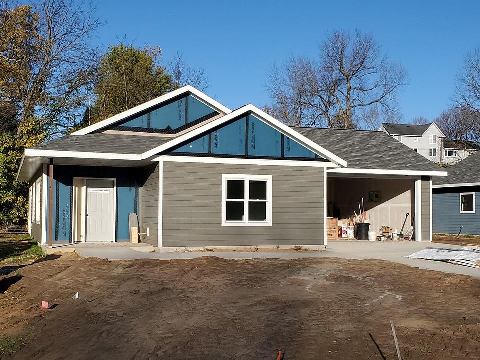 1st image of 20157 Campus Ct