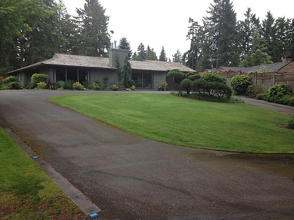 5th image of 37 Loch Ln SW