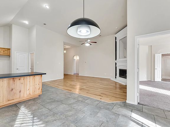 4th image of 10033 Grey Crow Dr