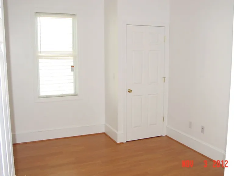 545 Revere St — Photo 15