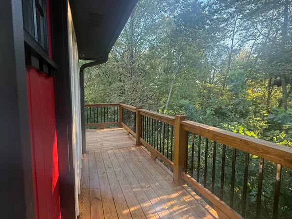 23-23A Cherry St #A, Liberty, MO 64068
