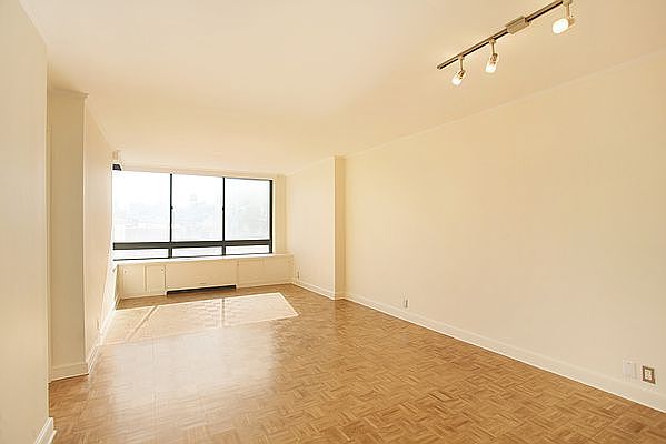 1st image of 225 W 83rd St APT 7C