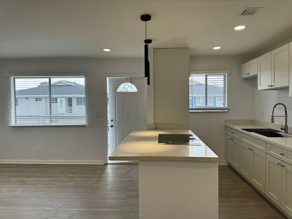 1st image of 836 E Tiffany Dr APT 4