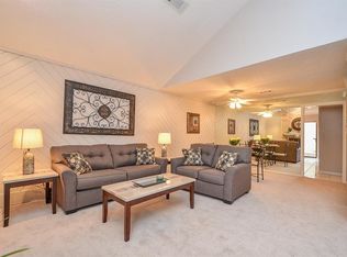 158 Old Bridge Lk, Houston, TX 77069
