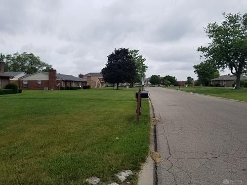 2nd image of 8339 Woodgrove Ct