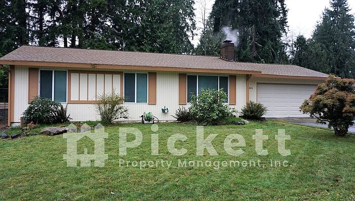 1st image of 441 NE Silver Pine Dr
