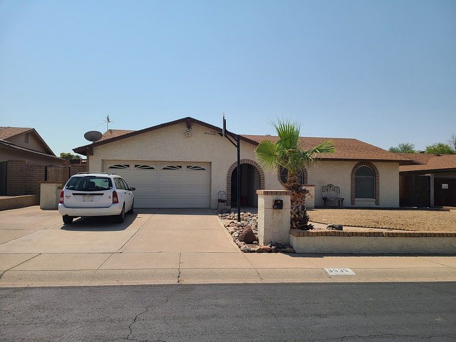 1st image of 3925 W Wood Dr