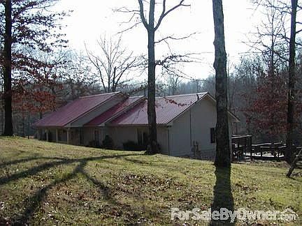 2nd image of 1160 Forest Dr