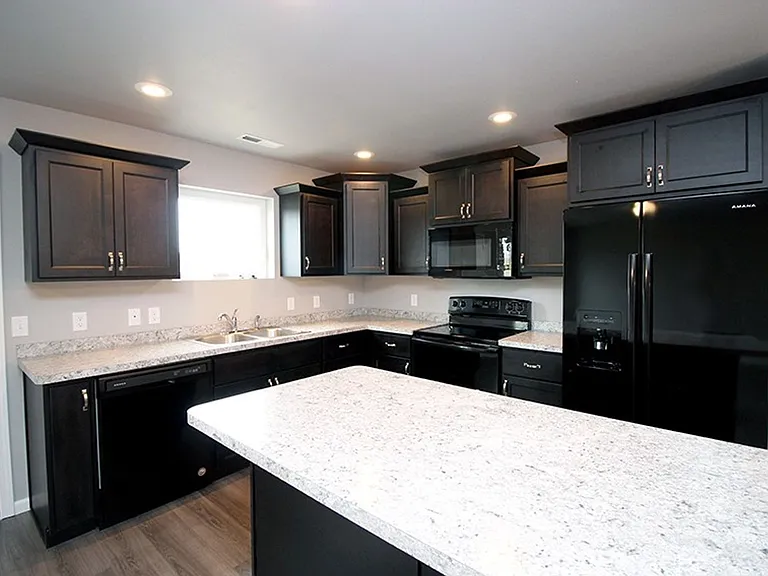 6985 Majestic Loop — Photo 2