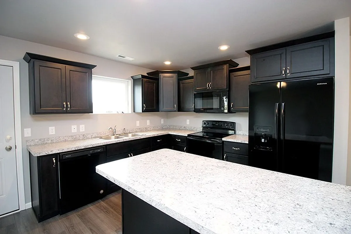 Building Photo - 6985 Majestic Loop